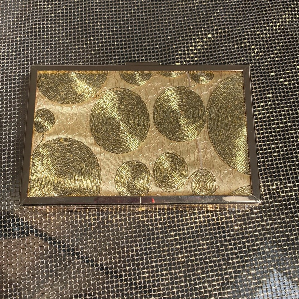 Gold Hard Metal Box Clutch